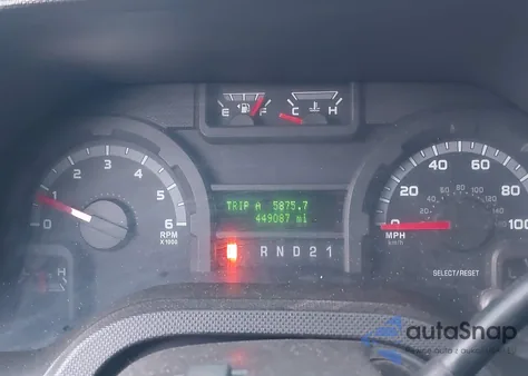 2009 Ford E-350 Super Duty Xl/Xlt from USA, damaged, VIN 1FBSS31L49DA31596